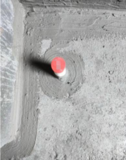 地漏以及下水管处用堵漏王堵好